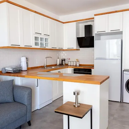 Azra By Holidaykeys * Kharcha