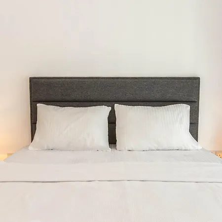 Azra By Holidaykeys * Kharcha